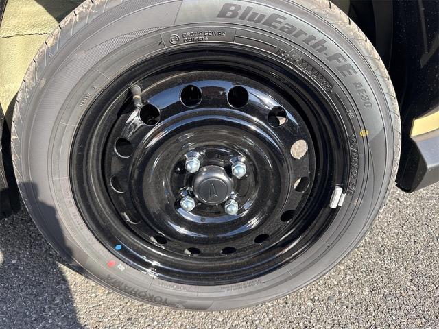 タフト Ｘ　バックカメラ　クリアランスソナー　衝突被害軽減システム　オートライト　ＬＥＤヘッドランプ　スマートキー　アイドリングストップ　電動格納ミラー　サンルーフ　ＣＶＴ　盗難防止システム　ＡＢＳ　ＥＳＣ（23枚目）