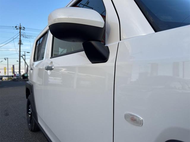 タフト Ｘ　クリアランスソナー　衝突被害軽減システム　オートライト　ＬＥＤヘッドランプ　スマートキー　アイドリングストップ　電動格納ミラー　サンルーフ　ＣＶＴ　盗難防止システム　ＡＢＳ　ＥＳＣ　衝突安全ボディ（29枚目）