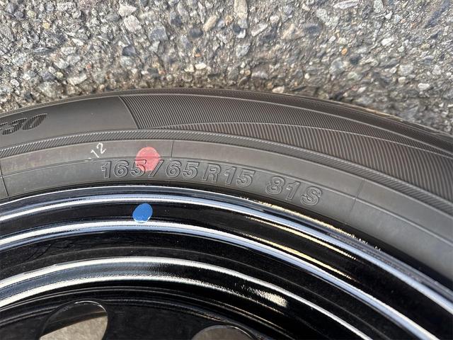 タフト Ｘ　クリアランスソナー　衝突被害軽減システム　オートライト　ＬＥＤヘッドランプ　スマートキー　アイドリングストップ　電動格納ミラー　サンルーフ　ＣＶＴ　盗難防止システム　ＡＢＳ　ＥＳＣ　衝突安全ボディ（32枚目）