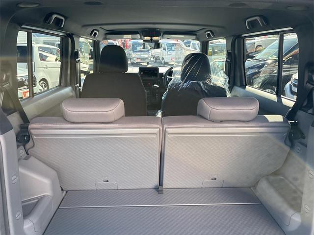 タフト Ｘ　バックカメラ　クリアランスソナー　衝突被害軽減システム　オートライト　スマートキー　アイドリングストップ　電動格納ミラー　ＣＶＴ　ＥＳＣ　エアコン　パワーステアリング　パワーウィンドウ（20枚目）