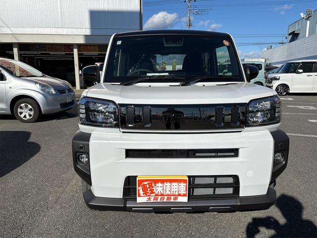 タフト Ｇ　ダーククロムベンチャー　バックカメラ　オートクルーズコントロール　衝突被害軽減システム　オートライト　スマートキー　電動格納ミラー　シートヒーター　ＣＶＴ　アルミホイール　エアコン　パワーステアリング　パワーウィンドウ（13枚目）