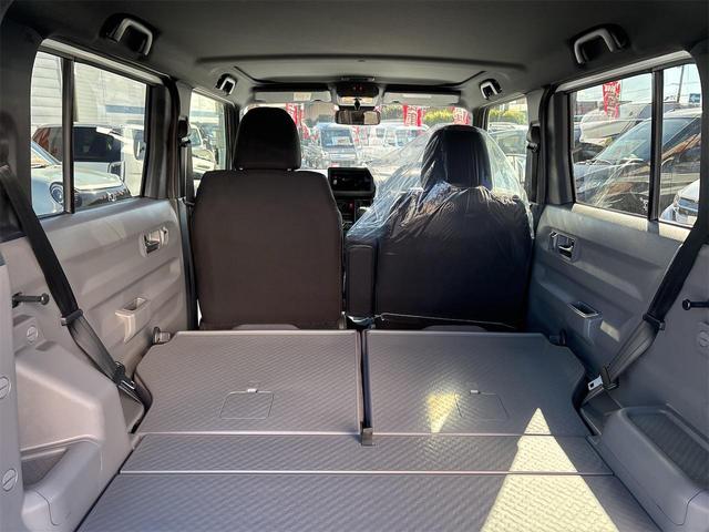 タフト Ｇ　ダーククロムベンチャー　バックカメラ　オートクルーズコントロール　衝突被害軽減システム　オートライト　スマートキー　電動格納ミラー　シートヒーター　ＣＶＴ　アルミホイール　エアコン　パワーステアリング　パワーウィンドウ（22枚目）