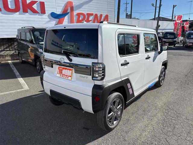 タフト Ｇ　ダーククロムベンチャー　バックカメラ　クリアランスソナー　オートクルーズコントロール　衝突被害軽減システム　オートライト　スマートキー　アイドリングストップ　電動格納ミラー　シートヒーター　ＣＶＴ　ＥＳＣ　アルミホイール（17枚目）