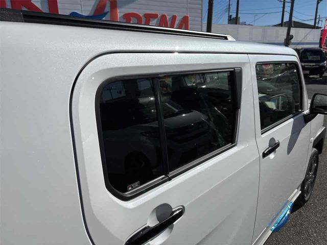 タフト Ｇ　ダーククロムベンチャー　バックカメラ　クリアランスソナー　オートクルーズコントロール　衝突被害軽減システム　オートライト　スマートキー　アイドリングストップ　電動格納ミラー　シートヒーター　ＣＶＴ　ＥＳＣ　アルミホイール（27枚目）