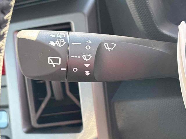 タフト Ｇ　ダーククロムベンチャー　バックカメラ　クリアランスソナー　オートクルーズコントロール　衝突被害軽減システム　オートライト　スマートキー　アイドリングストップ　電動格納ミラー　シートヒーター　ＣＶＴ　ＥＳＣ　アルミホイール（46枚目）