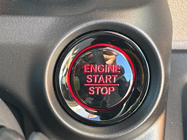 N-BOXジョイ ベースグレード バックカメラ 両側スライド・片側電動 クリアランスソナー オートクルーズコントロール レーンアシスト オートライト スマートキー アイドリングストップ 電動格納ミラー シートヒーター ベンチシート(10枚目)