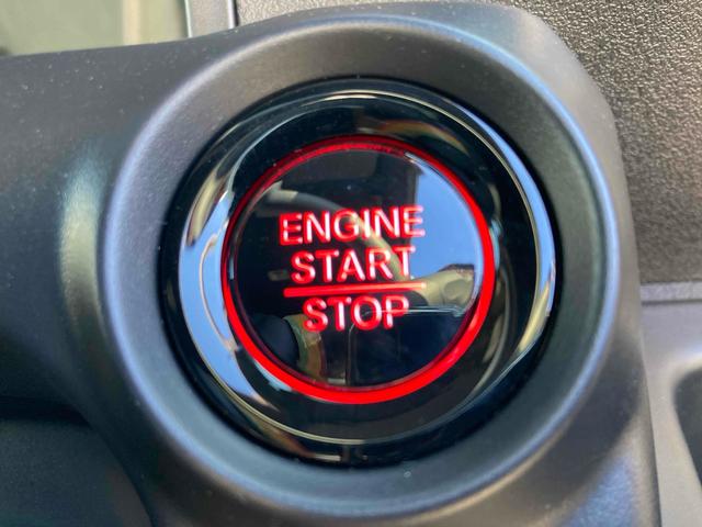 N-BOXカスタム ベースグレード バックカメラ 両側スライド・片側電動 クリアランスソナー オートクルーズコントロール レーンアシスト オートライト スマートキー アイドリングストップ 電動格納ミラー シートヒーター ベンチシート(10枚目)