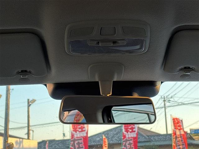 アルト クリアランスソナー レーンアシスト 衝突被害軽減システム オートライト アイドリングストップ 電動格納ミラー シートヒーター CVT エアコン(30枚目)