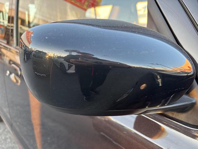 アルト クリアランスソナー レーンアシスト 衝突被害軽減システム オートライト アイドリングストップ 電動格納ミラー シートヒーター CVT エアコン(31枚目)