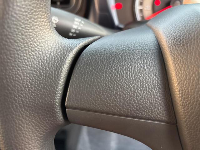 アルト クリアランスソナー レーンアシスト 衝突被害軽減システム オートライト アイドリングストップ 電動格納ミラー シートヒーター CVT エアコン(39枚目)