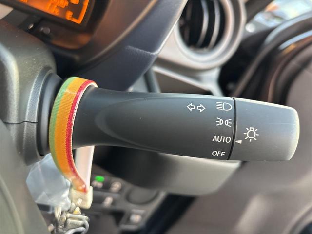 アルト クリアランスソナー レーンアシスト 衝突被害軽減システム オートライト アイドリングストップ 電動格納ミラー シートヒーター CVT エアコン(42枚目)