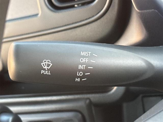 アルト クリアランスソナー レーンアシスト 衝突被害軽減システム オートライト アイドリングストップ 電動格納ミラー シートヒーター CVT エアコン(43枚目)