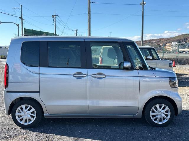 N-BOX 両側スライド・片側電動 オートクルーズコントロール オートライト スマートキー アイドリングストップ 電動格納ミラー ベンチシート CVT ABS ESC エアコン パワーステアリング(17枚目)