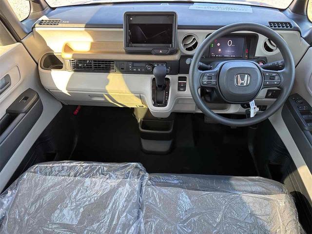 N-BOX ベースグレード バックカメラ 両側スライド・片側電動 クリアランスソナー オートクルーズコントロール レーンアシスト オートライト スマートキー アイドリングストップ 電動格納ミラー ベンチシート CVT ESC(2枚目)