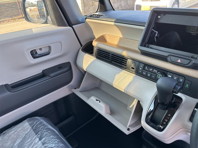 N-BOX ベースグレード バックカメラ 両側電動スライドドア オートクルーズコントロール オートライト スマートキー 電動格納ミラー シートヒーター ベンチシート CVT ABS ESC エアコン パワーステアリング(43枚目)