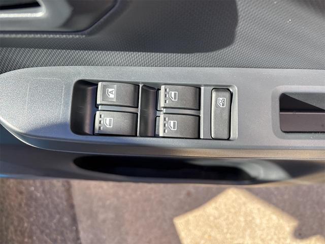 ミライース 　クリアランスソナー　衝突被害軽減システム　オートマチックハイビーム　オートライト　キーレスエントリー　アイドリングストップ　ＣＶＴ　ＡＢＳ　ＥＳＣ　エアコン　パワーステアリング（35枚目）