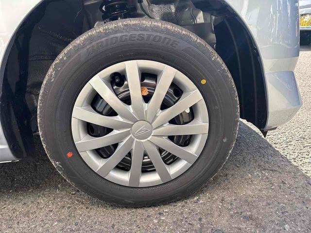 ミライース Ｌ　ＳＡＩＩＩ　クリアランスソナー　衝突被害軽減システム　オートマチックハイビーム　オートライト　キーレスエントリー　アイドリングストップ　ＣＶＴ　ＡＢＳ　ＥＳＣ　エアコン　パワーステアリング　パワーウィンドウ（21枚目）