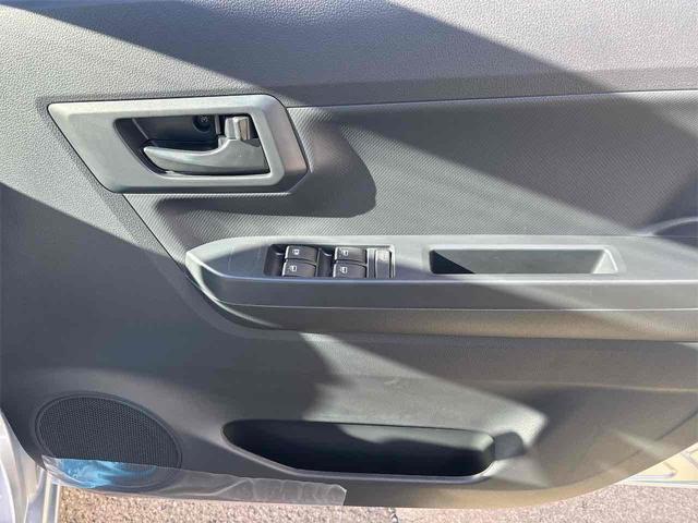 ミライース Ｌ　ＳＡＩＩＩ　クリアランスソナー　衝突被害軽減システム　オートマチックハイビーム　オートライト　キーレスエントリー　アイドリングストップ　ＣＶＴ　ＡＢＳ　ＥＳＣ　エアコン　パワーステアリング　パワーウィンドウ（33枚目）