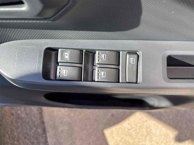 ミライース Ｌ　ＳＡＩＩＩ　クリアランスソナー　衝突被害軽減システム　オートマチックハイビーム　オートライト　キーレスエントリー　アイドリングストップ　ＡＴ　ＡＢＳ　ＥＳＣ　エアコン　パワーステアリング　パワーウィンドウ（12枚目）