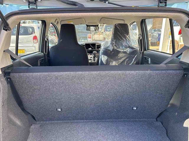 ミライース Ｌ　ＳＡＩＩＩ　クリアランスソナー　衝突被害軽減システム　オートマチックハイビーム　オートライト　キーレスエントリー　アイドリングストップ　ＡＴ　ＡＢＳ　ＥＳＣ　エアコン　パワーステアリング　パワーウィンドウ（21枚目）