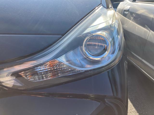 プリウスアルファ S ETC搭載 車両接近通報装置 EVドライブモード パワーモードスイッチ バックカメラ シガーソケット スマートキー 地上デジタル 電動格納ミラー(4枚目)