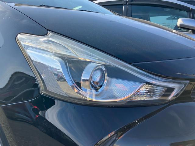 プリウスアルファ S ETC搭載 車両接近通報装置 EVドライブモード パワーモードスイッチ バックカメラ シガーソケット スマートキー 地上デジタル 電動格納ミラー(9枚目)