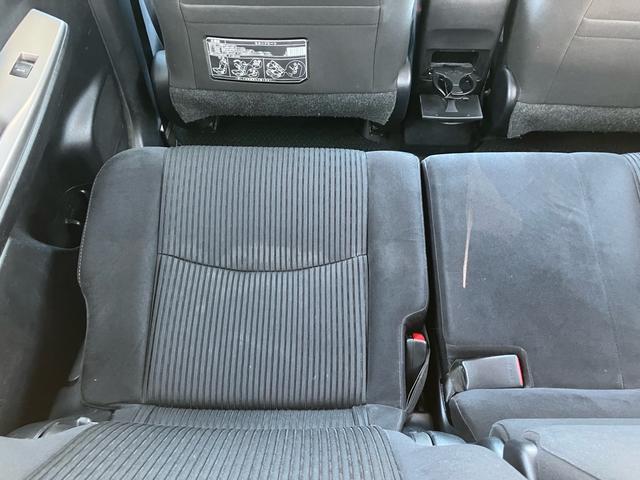 プリウスアルファ S ETC搭載 車両接近通報装置 EVドライブモード パワーモードスイッチ バックカメラ シガーソケット スマートキー 地上デジタル 電動格納ミラー(60枚目)