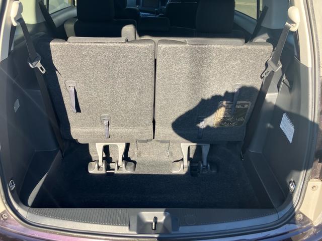 アイシス プラタナ Vセレクション 7人乗り ABS パワースライドドア バックカメラ ワンセグ キーレス 運転席・助手席SRSエアバッグ オートライト 3列シート(32枚目)