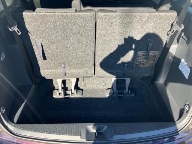 アイシス プラタナ Vセレクション 7人乗り ABS パワースライドドア バックカメラ ワンセグ キーレス 運転席・助手席SRSエアバッグ オートライト 3列シート(33枚目)