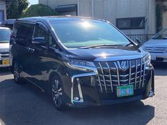 カーハウスクライムでは、新車・中古車販売・保険・板金・整備・点検等、お車に関する事でしたら何でもお気軽にご相談下さい。販売から修理まで、車大好きなスタッフが丁寧に対応させて頂きます！ 2