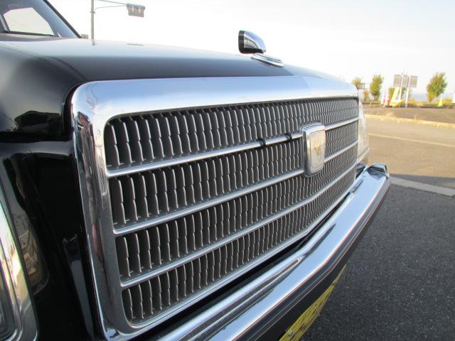 センチュリー Eタイプ ワンオーナー 本革シート エアサス 後席リアリフレッシングシート 全席パワーシート 全席シートヒーター CDステレオ ノーマル車(11枚目)