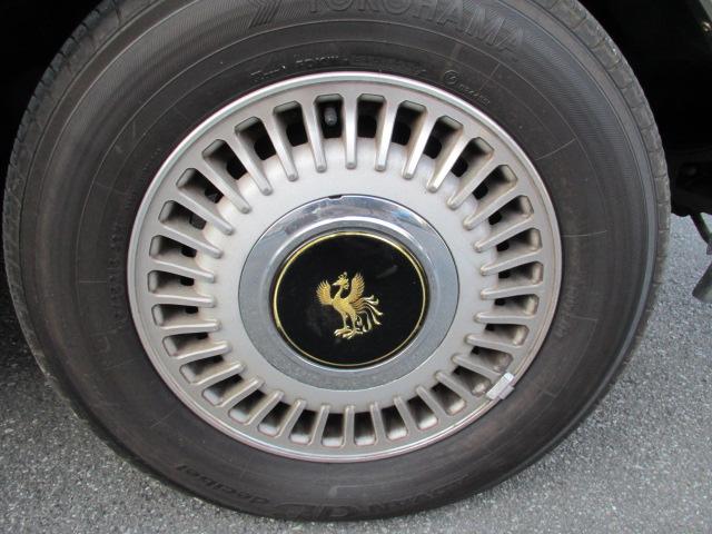 センチュリー Eタイプ ワンオーナー 本革シート エアサス 後席リアリフレッシングシート 全席パワーシート 全席シートヒーター CDステレオ ノーマル車(15枚目)