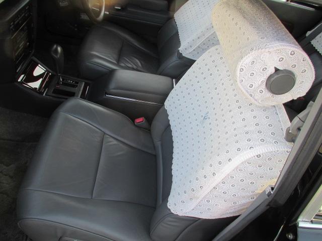 センチュリー Eタイプ ワンオーナー 本革シート エアサス 後席リアリフレッシングシート 全席パワーシート 全席シートヒーター CDステレオ ノーマル車(29枚目)