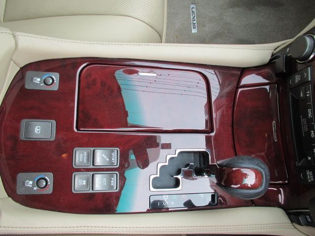 LS460 Iパッケージ マークレビンソン エアロ 20AW(17枚目)