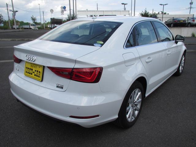1.4TFSI 1.4TFSI(5名)純正ナビ 地デジTV Bluetooth バックカメラ ETC2.0 パドルシフト プッシュスタート アイドリングストップ ワンオーナー コンビニエンスパッケージ 禁煙車(7枚目)