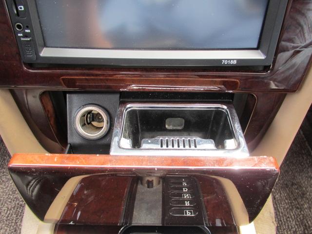 シーマ タイプＩ　コイルサス　新品シートカバー　全ドア内側張替　ディスプレイオーディオ　Ｂｌｕｅｔｏｏｔｈ　オートエアコン　パワステアリング　パワーウインドウ　フロント左右パワーシート　レオニス１７アルミホイール（22枚目）