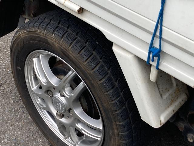 TC 4WD 5速マニュアル 三方開 クレーン付 公認済 ラジオ 運転席側エアバッグ エアコン パワーステアリング 社外13インチアルミ 最大積載量350kg(51枚目)