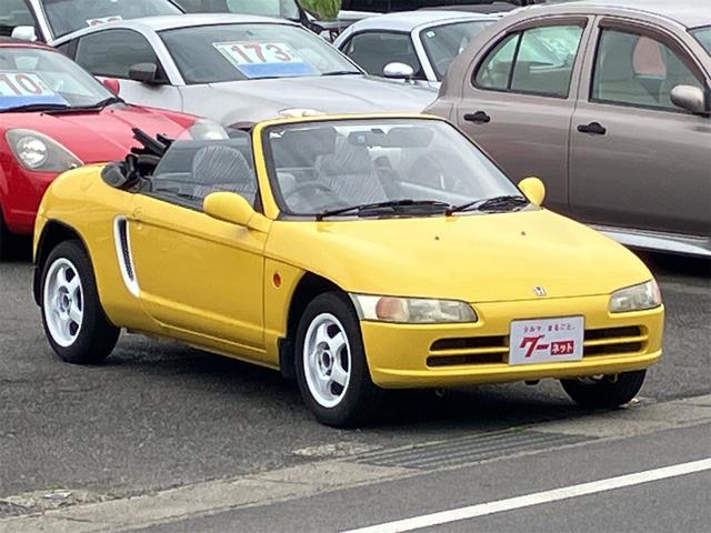 ビート ベースグレード　５速マニュアル　幌マニュアル式ソフトトップ　ミッドシップエンジン　３気筒１２バルブエンジン　エアコン　パワーウインドウ　ＭＯＭＯステアリング　フロント社外１３インチアルミ　リア社外１４インチアルミ（33枚目）