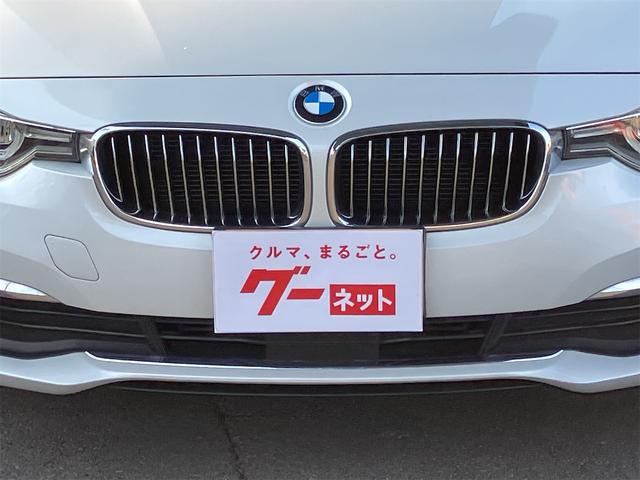 ３シリーズ ３２０ｄツーリング　ラグジュアリー　ディーラー車　右ハンドル　純正ナビ　地デジＴＶ　バックモニター　ＣＤ　ＤＶＤ再生可　本革シート　パワーシート　プッシュスタート　アクティブクルーズコントロール　インテリジェントセーフティ　Ｐバックドア（4枚目）
