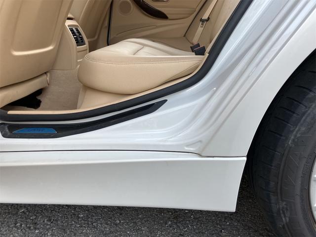 ３シリーズ ３２０ｄツーリング　ラグジュアリー　ディーラー車　右ハンドル　純正ナビ　地デジＴＶ　バックモニター　ＣＤ　ＤＶＤ再生可　本革シート　パワーシート　プッシュスタート　アクティブクルーズコントロール　インテリジェントセーフティ　Ｐバックドア（56枚目）