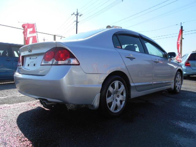 HONDA CIVIC 1.8G | 2008 | SILVER | 83125 km | details HONDA CIVIC 1.8G | 2008 | SILVER | 83125 km | details