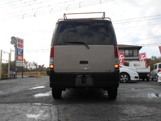 エブリイワゴン ＪＰ　キャンピング仕様　ベットキッド　ルールキャリア　インバーターＡＣ１００Ｖコンセット　冷凍冷蔵庫　床下収納　革調シートカバー　ナビ　ＥＴＣ　ドライブレコーダー　電動格納ミラー　Ｗエアバック　キーレス（43枚目）