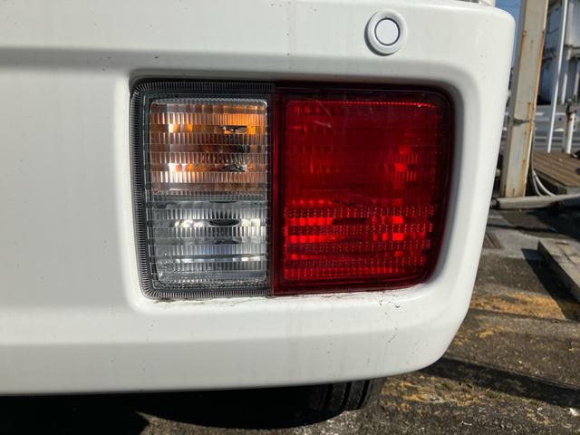 NV100クリッパーバン DX クリアランスソナー レーンアシスト パークアシスト アイドリングストップ インテリジェントエマージェンシーブレーキ エアバック エアコン 積載量350kg(21枚目)