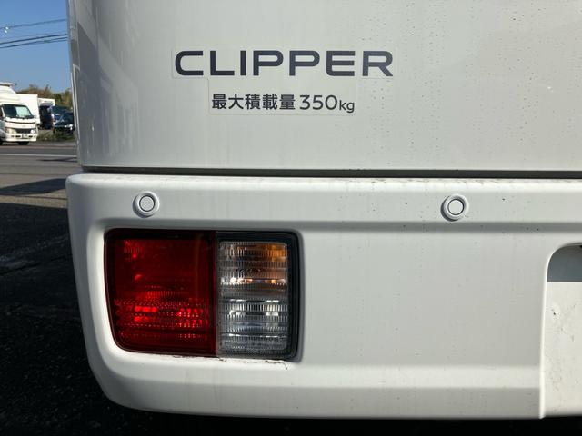 NV100クリッパーバン DX クリアランスソナー レーンアシスト パークアシスト アイドリングストップ インテリジェントエマージェンシーブレーキ エアバック エアコン 積載量350kg(23枚目)
