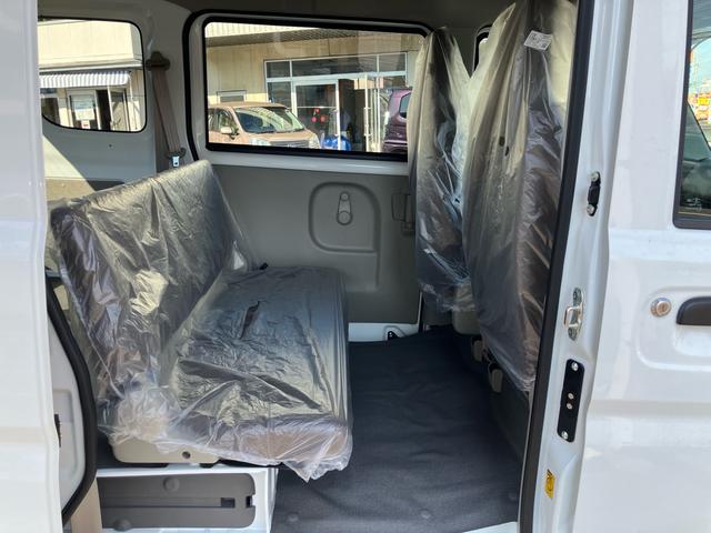 NV100クリッパーバン DX クリアランスソナー レーンアシスト パークアシスト アイドリングストップ インテリジェントエマージェンシーブレーキ エアバック エアコン 積載量350kg(61枚目)