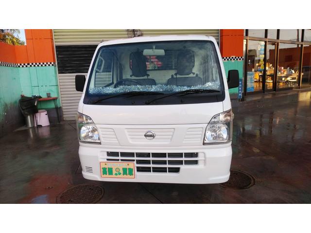 ＮＴ１００クリッパートラック ＤＸ　エアコン　パワーステアリング　運転席側エアバッグ　ライトレベライザー　ＡＭＦＭラジオ　オートマ車　三方開　最大積載量３５０ｋｇ（2枚目）