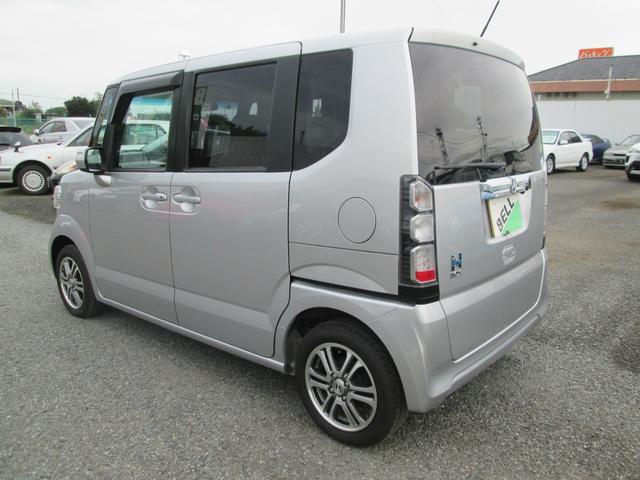 Ｎ－ＢＯＸ Ｇ・Ｌパッケージ　／純正ナビ／バックカメラ／純正１４インチアルミ／片側パワースライドドア／スマートキー／プッシュスタート／オートエアコン（5枚目）