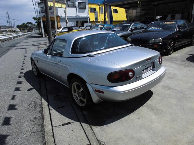 ユーノスロードスター Ｓリミテッド　走行５万５千ｋｍガレージ保管禁煙（9枚目）