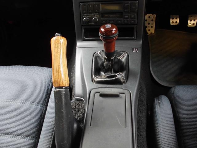 ユーノスロードスター Ｓリミテッド　走行５万５千ｋｍガレージ保管禁煙（25枚目）