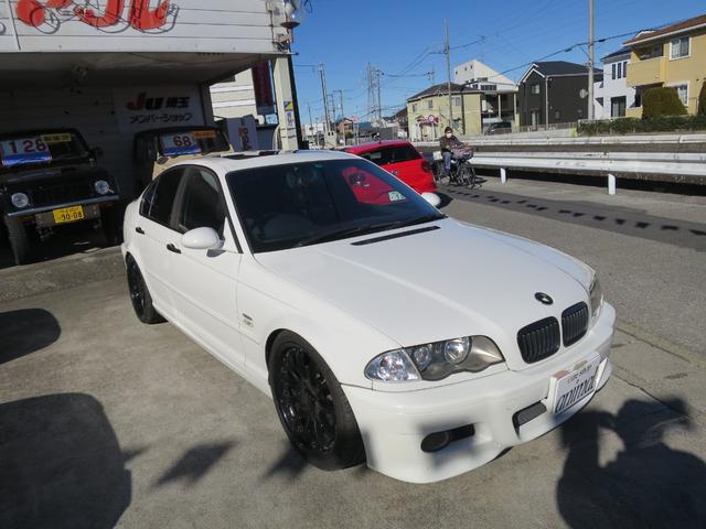 ３２０ｉ　ガレージ保管禁煙車(4枚目)